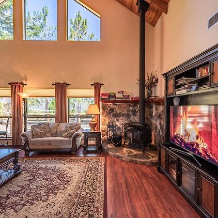 Mountain View Playhouse Near Yosemite & Bass Lake โอกเฮิร์สต์ ภายนอก รูปภาพ