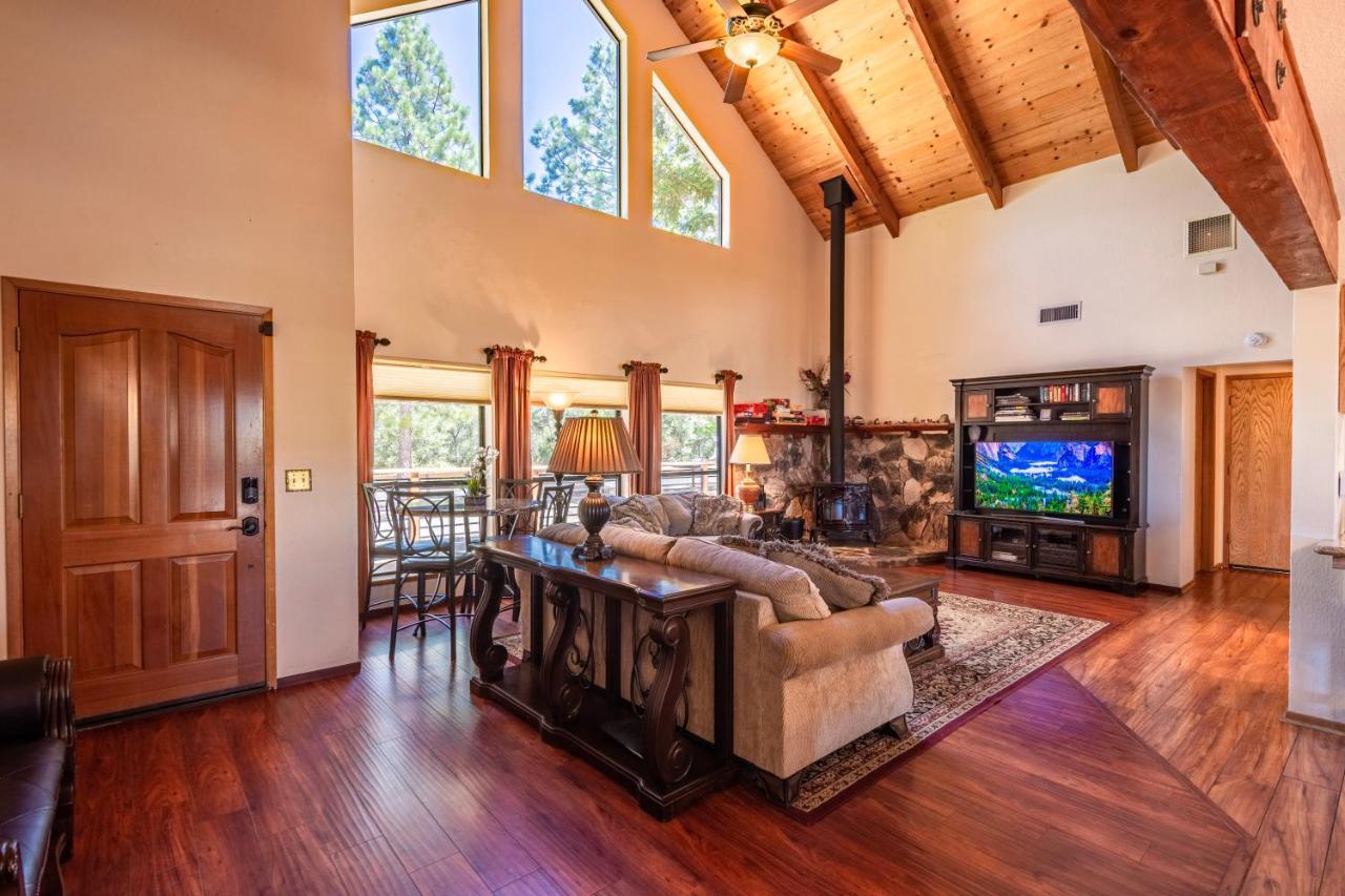 Mountain View Playhouse Near Yosemite & Bass Lake โอกเฮิร์สต์ ภายนอก รูปภาพ