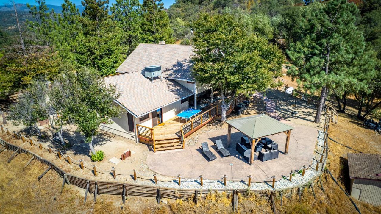 Mountain View Playhouse Near Yosemite & Bass Lake โอกเฮิร์สต์ ภายนอก รูปภาพ