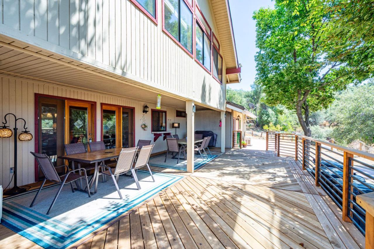 Mountain View Playhouse Near Yosemite & Bass Lake โอกเฮิร์สต์ ภายนอก รูปภาพ