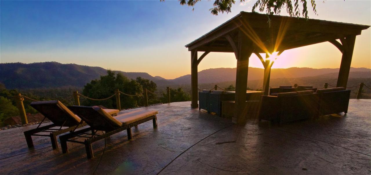 Mountain View Playhouse Near Yosemite & Bass Lake โอกเฮิร์สต์ ภายนอก รูปภาพ